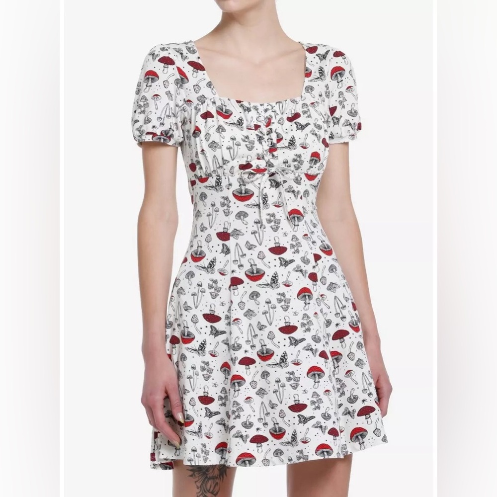 Hot Topic Thorn & Fable Mushrooms Babydoll Dress Medium New With Tags
